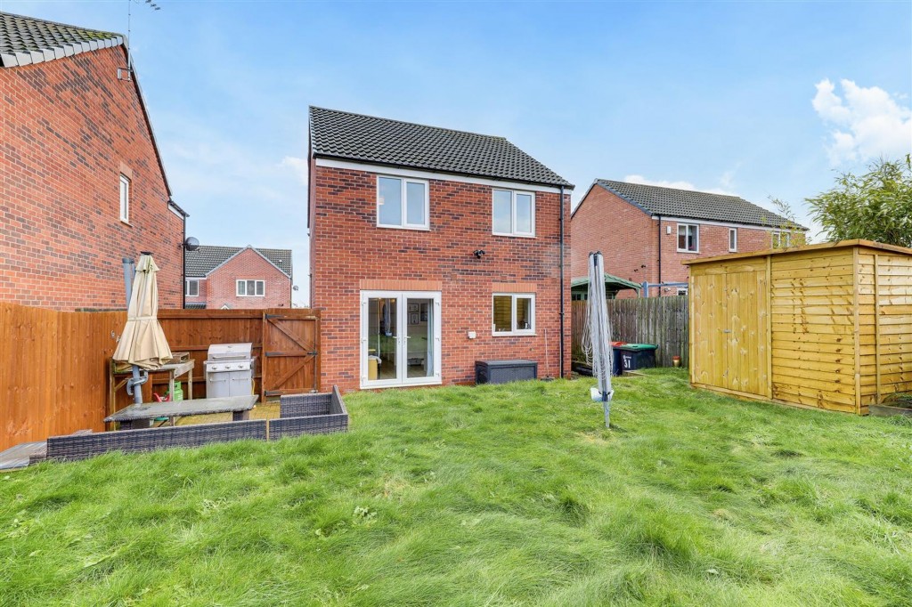 Lewis Crescent, Annesley, NG15