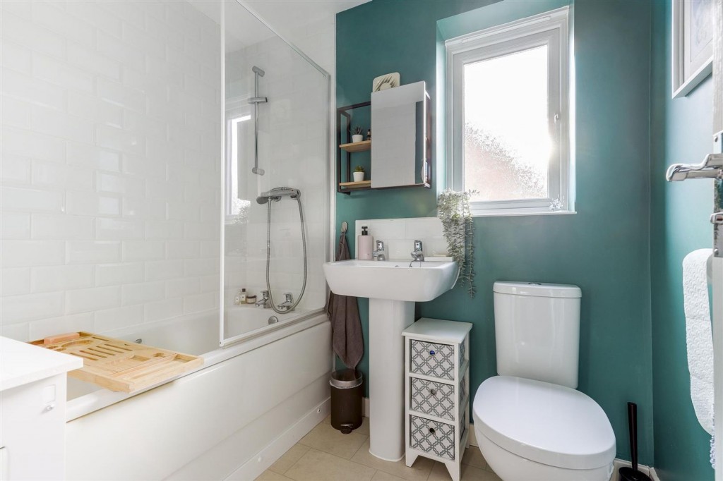 Lewis Crescent, Annesley, NG15