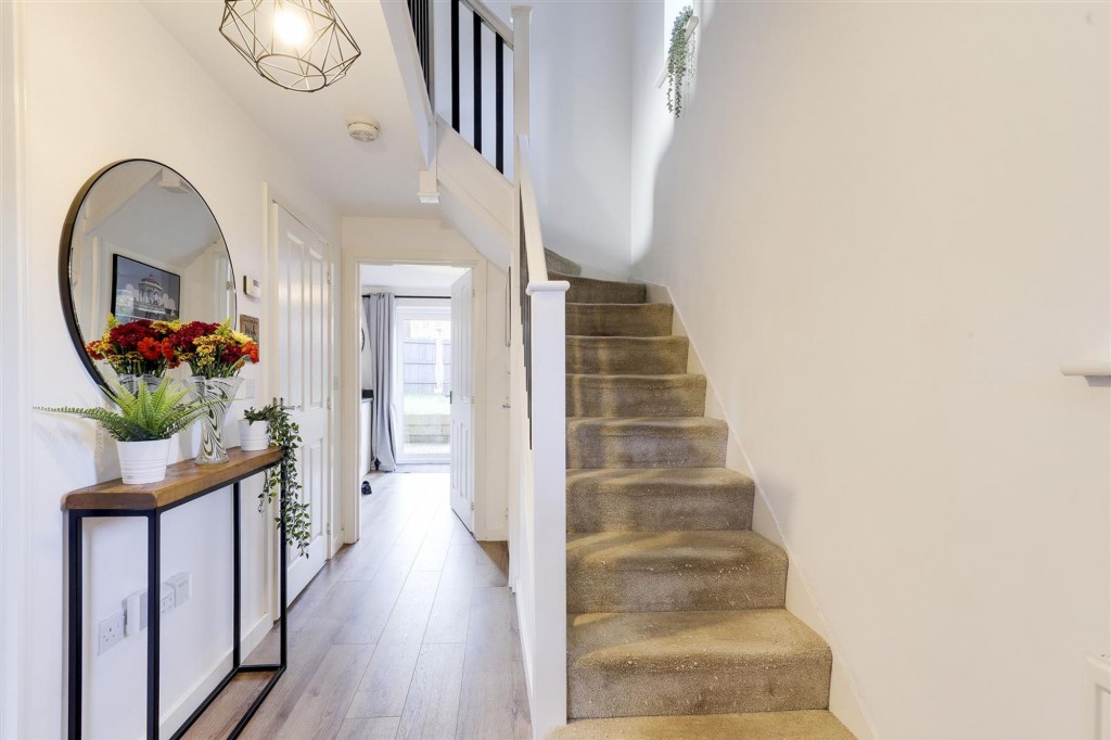 Lewis Crescent, Annesley, NG15