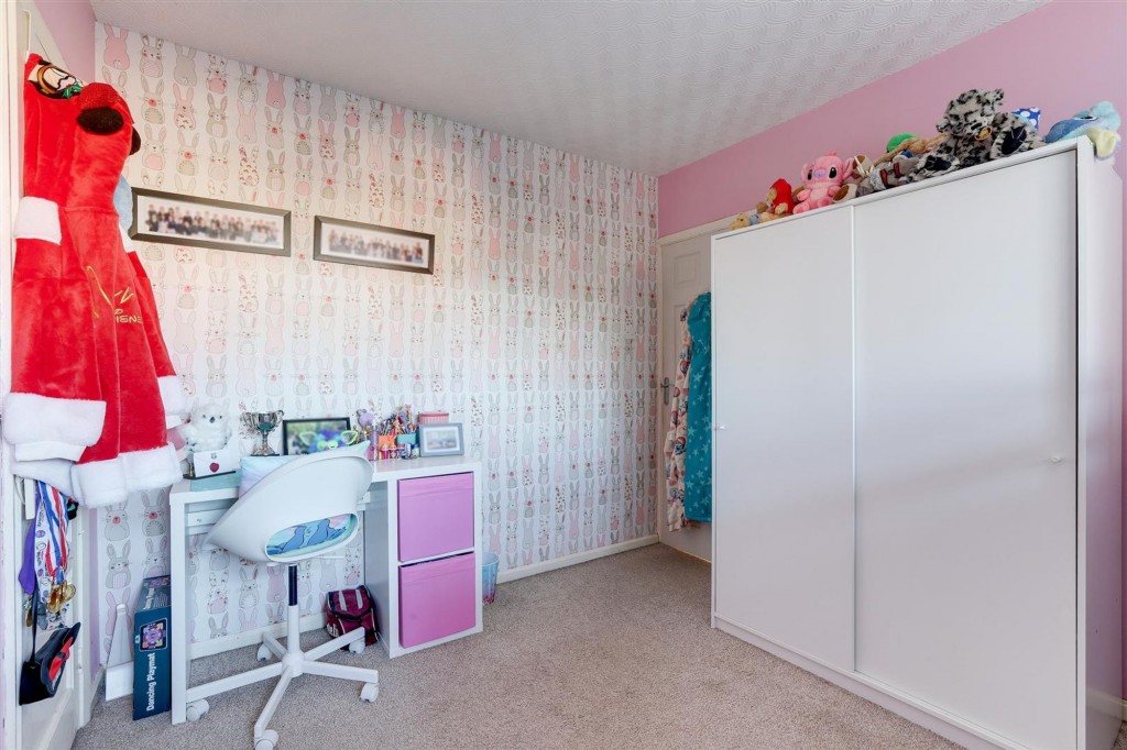 Barbara Square, Hucknall, NG15