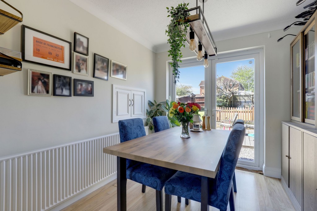 Walk Mill Drive, Hucknall, NG15