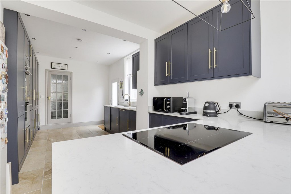 Melton Road, West Bridgford, NG2