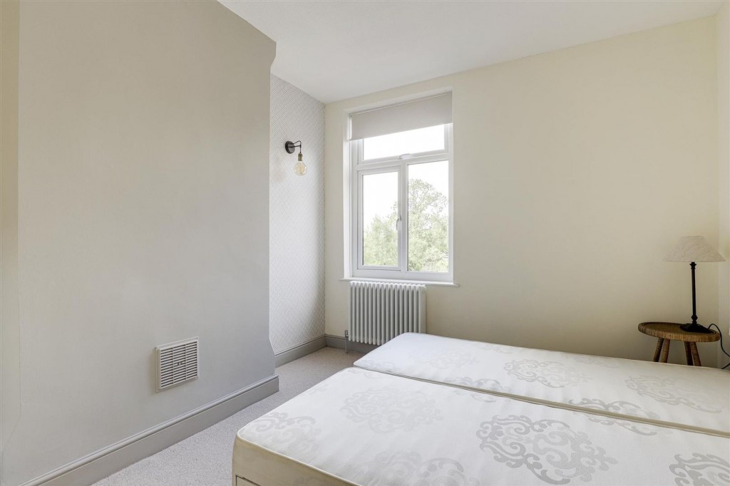 Melton Road, West Bridgford, NG2