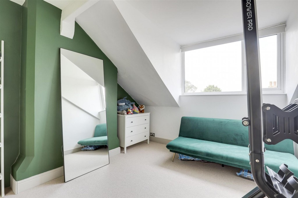 Melton Road, West Bridgford, NG2