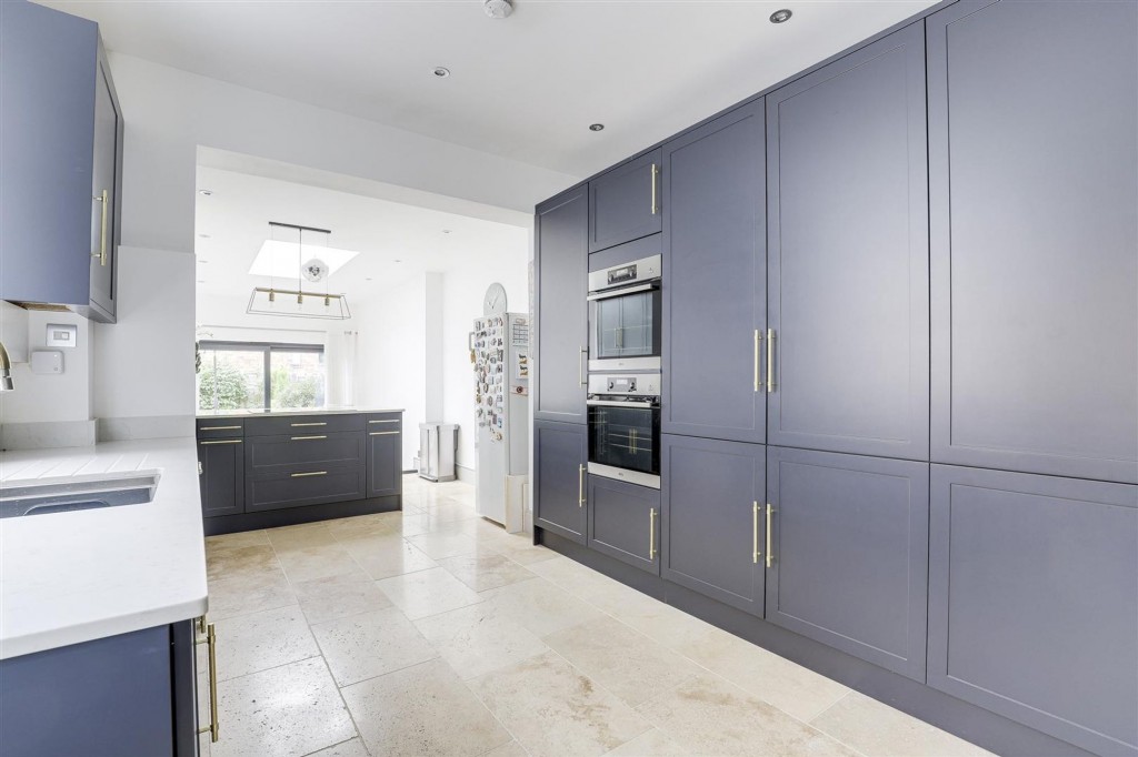 Melton Road, West Bridgford, NG2