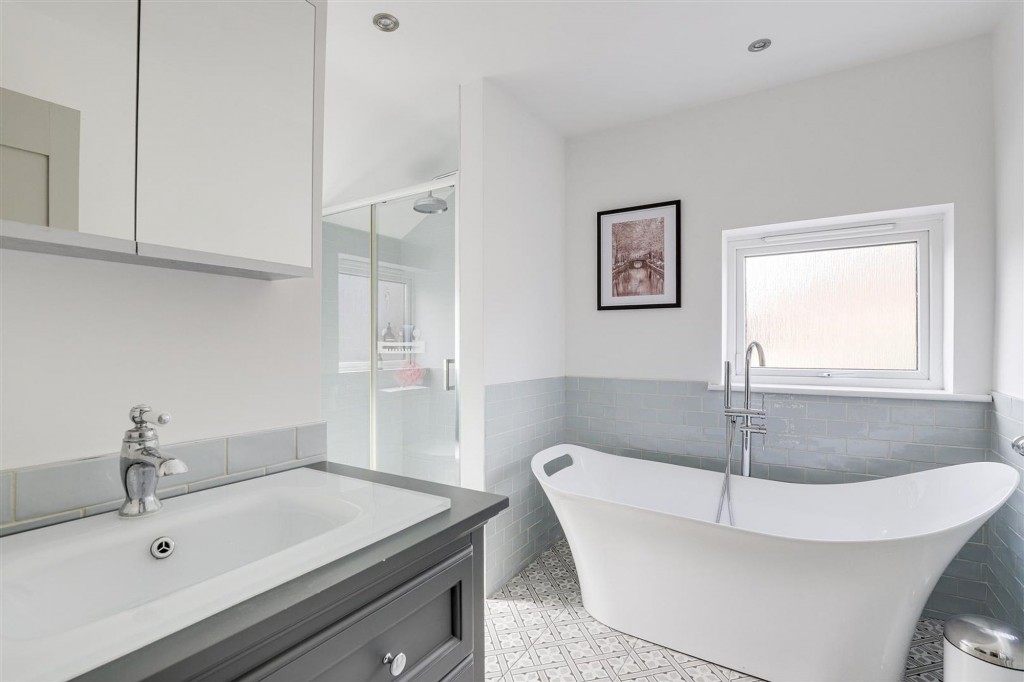 Melton Road, West Bridgford, NG2