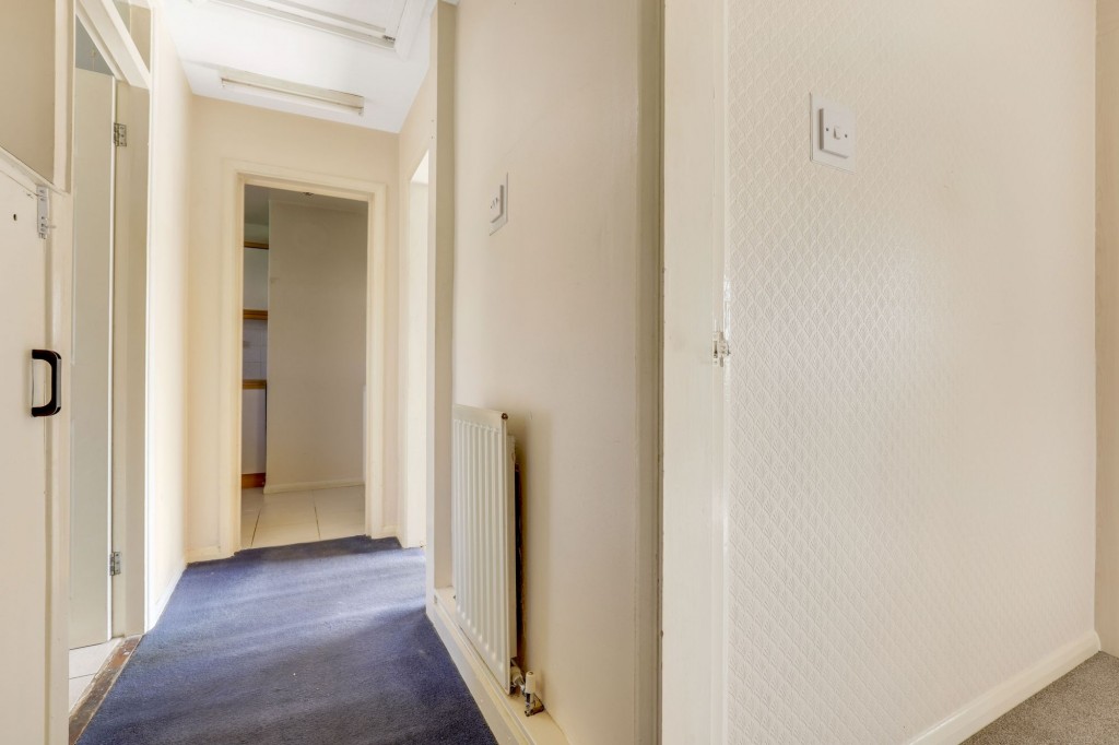 Bembridge Drive, Nottingham, NG5