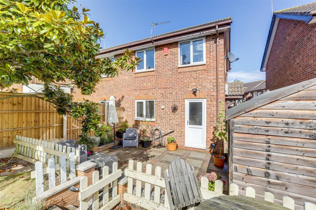 Dylan Thomas Road, Nottingham, NG5