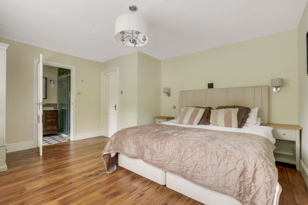North Road, Ruddington, NG11