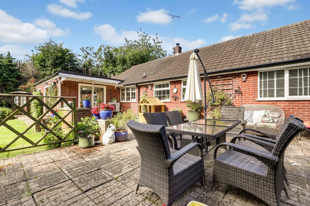 North Road, Ruddington, NG11