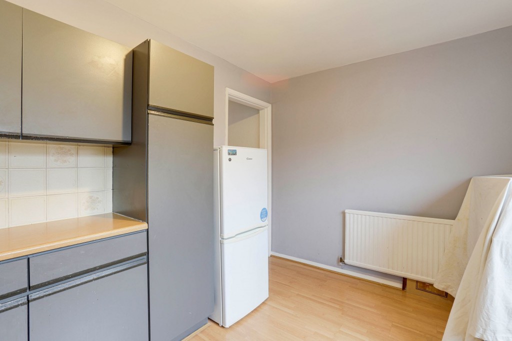 High Street Avenue, Arnold, NG5