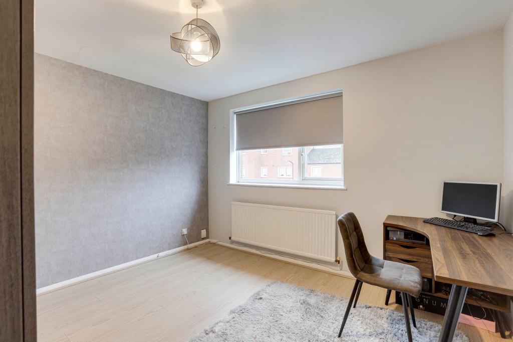 High Street Avenue, Arnold, NG5