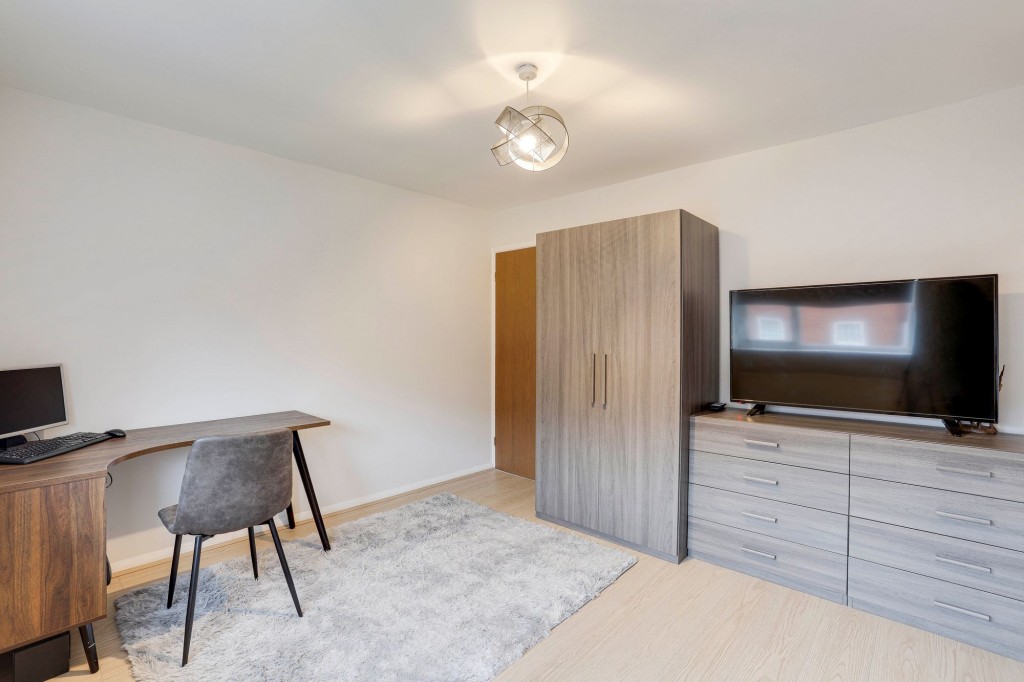 High Street Avenue, Arnold, NG5