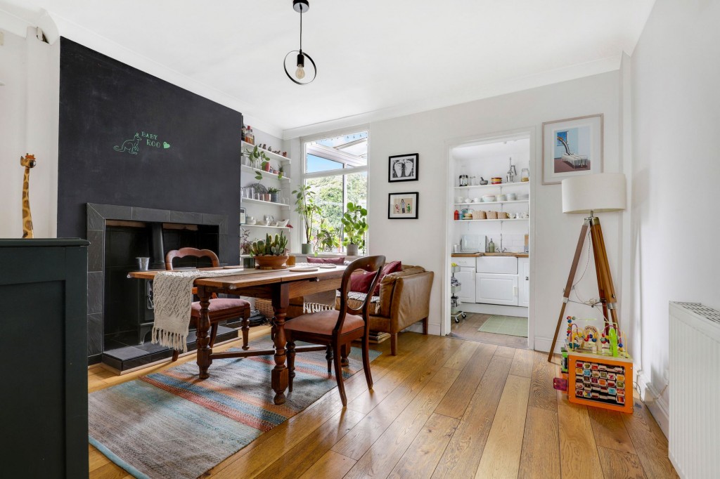 Carlton Road, Nottingham, NG3