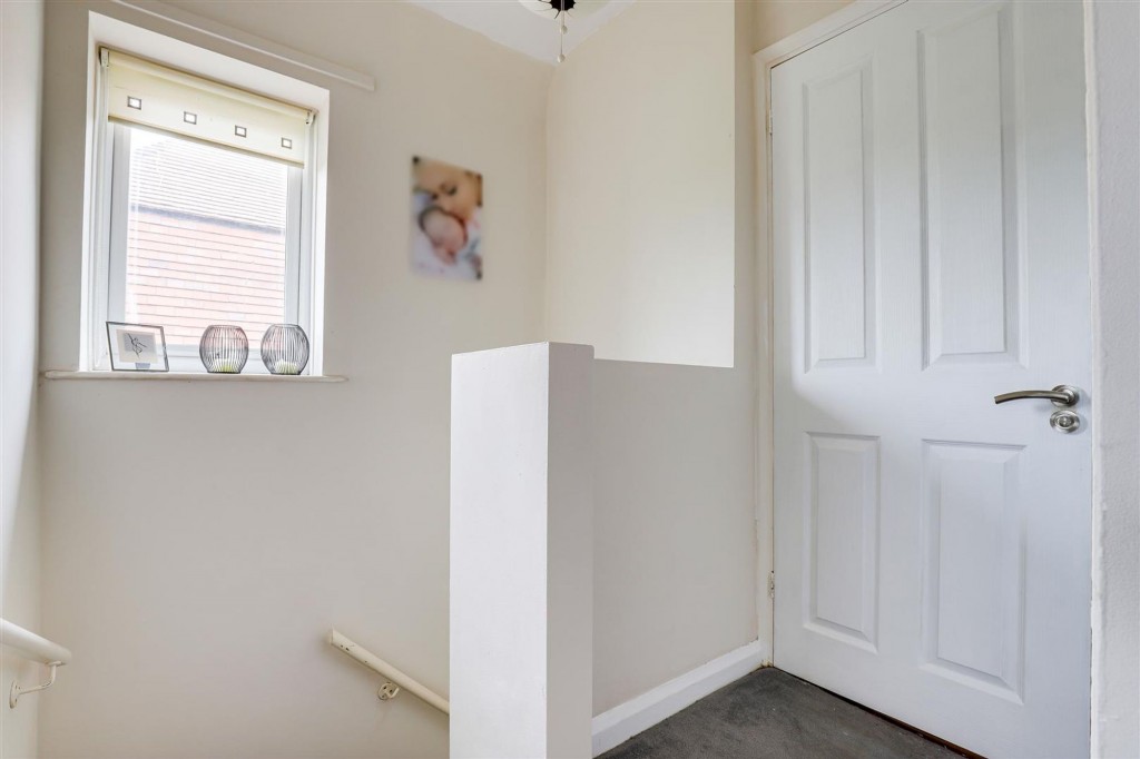 Staplehurst Drive, Nottingham, NG5