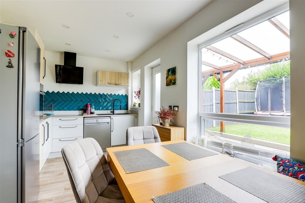 Staplehurst Drive, Nottingham, NG5