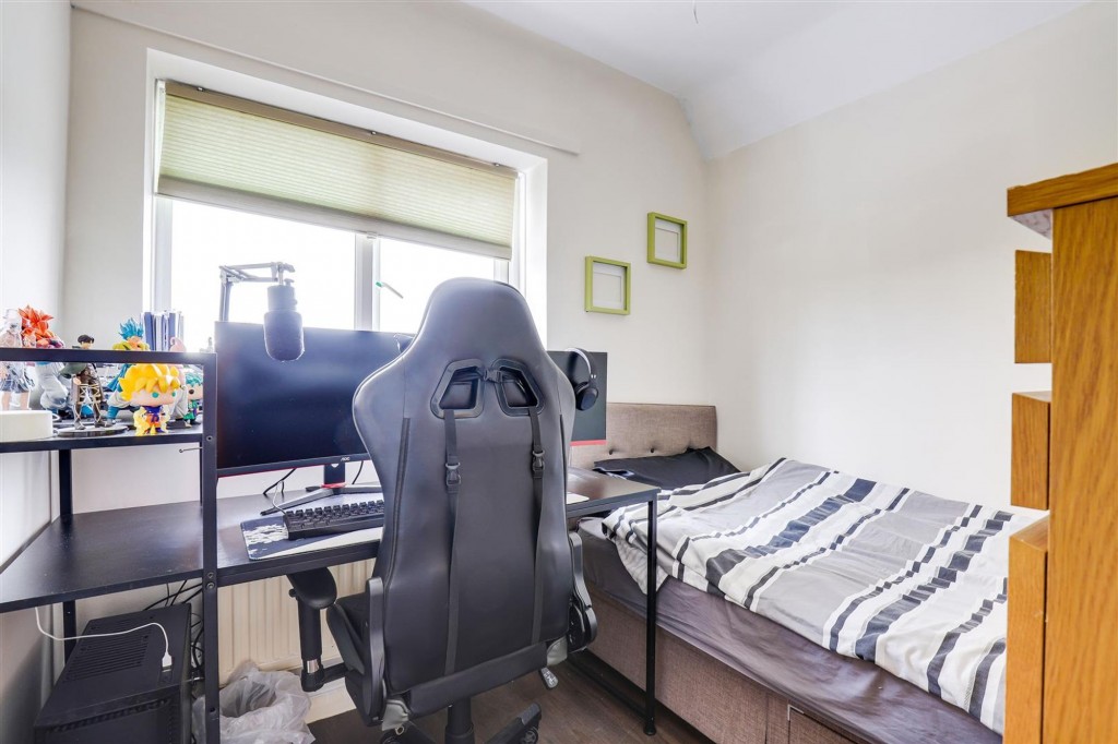 Staplehurst Drive, Nottingham, NG5