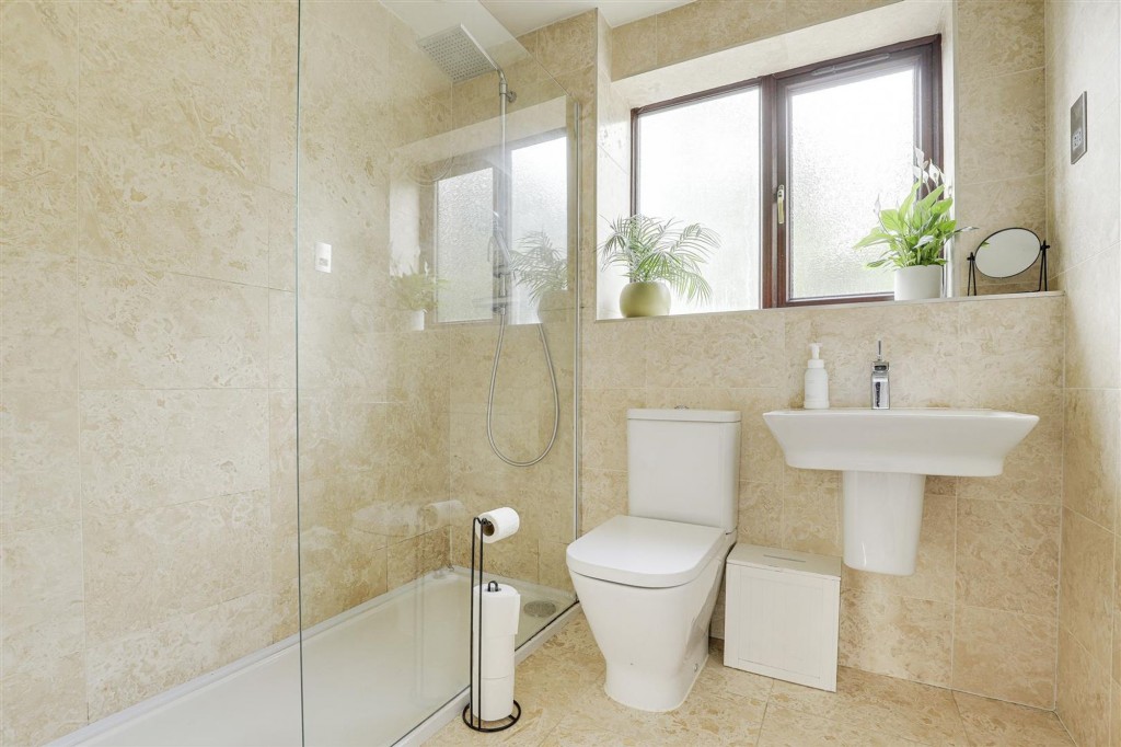 Ramblers Close, Colwick, NG4