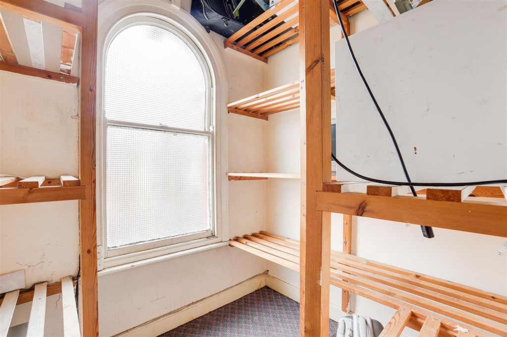 Wellington Street, Long Eaton, NG10