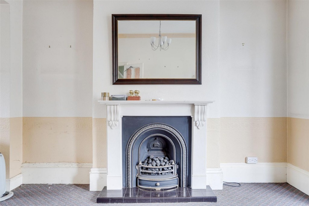 Wellington Street, Long Eaton, NG10