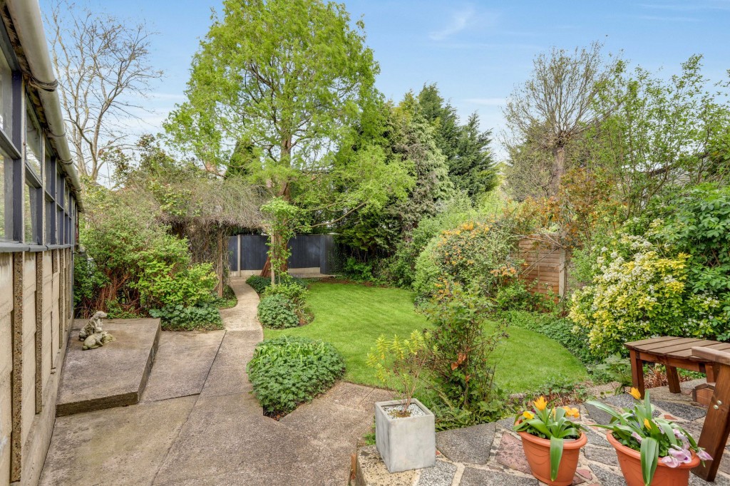 Pelham Crescent, Beeston, NG9
