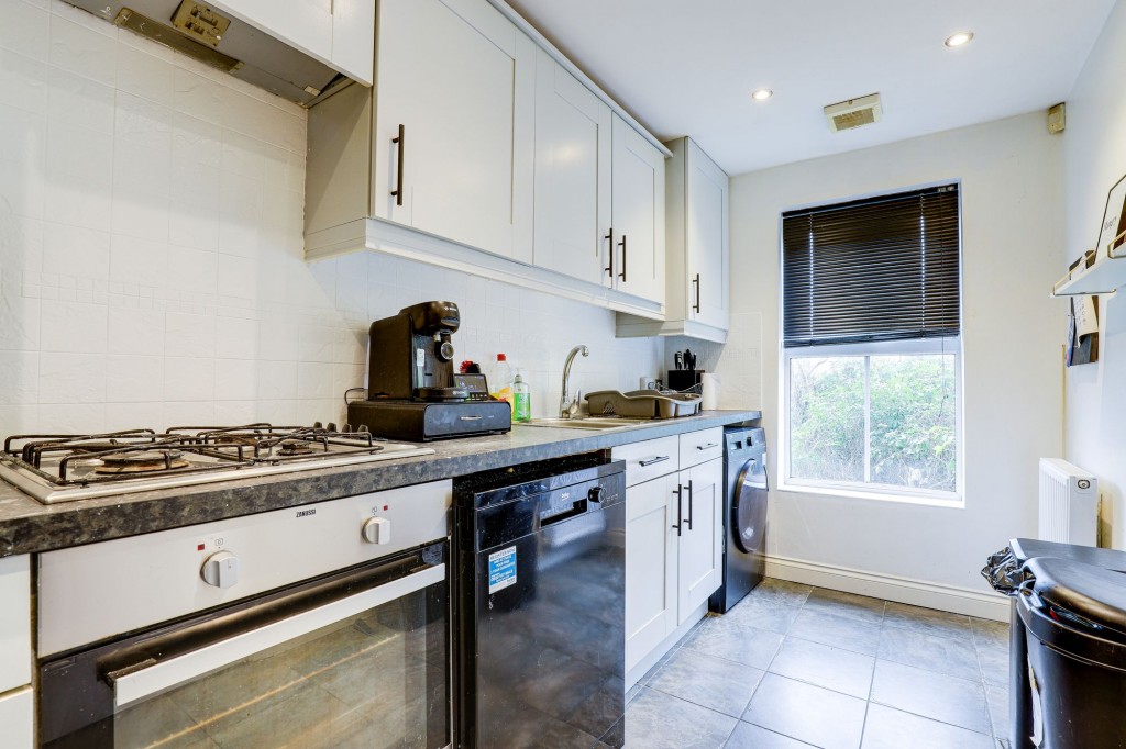 Gedling Road, Arnold, NG5