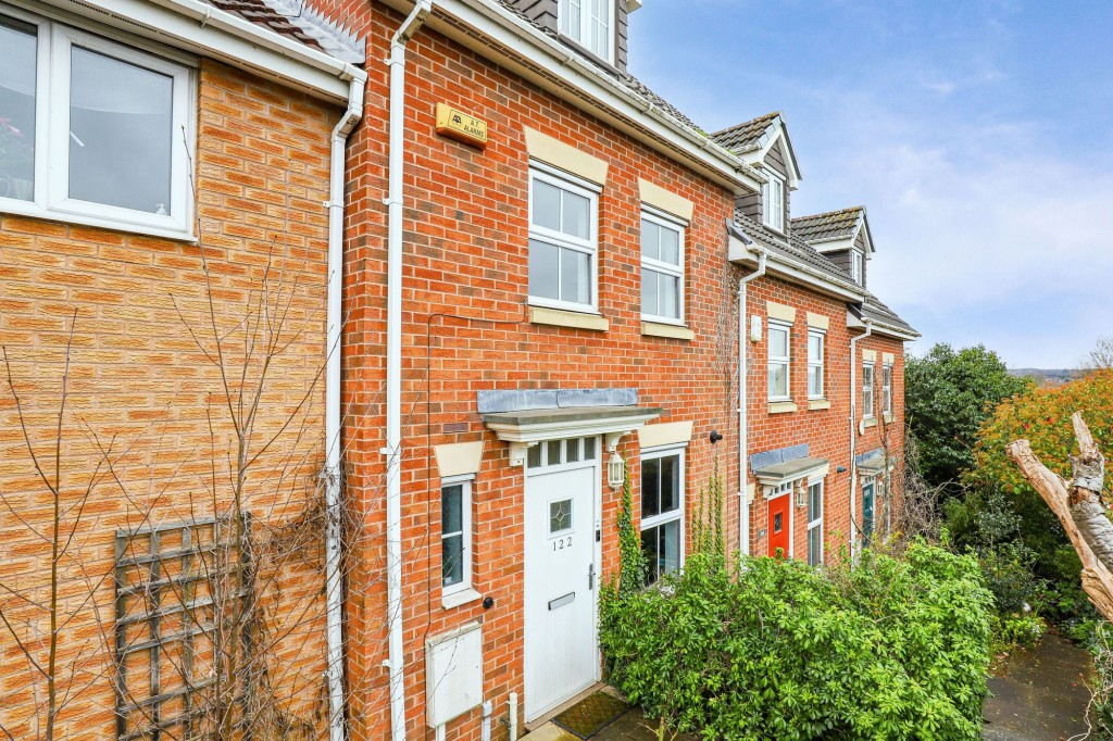 Gedling Road, Arnold, NG5