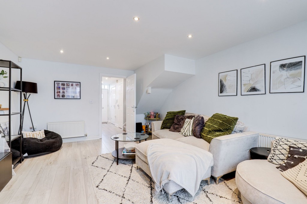 Gedling Road, Arnold, NG5
