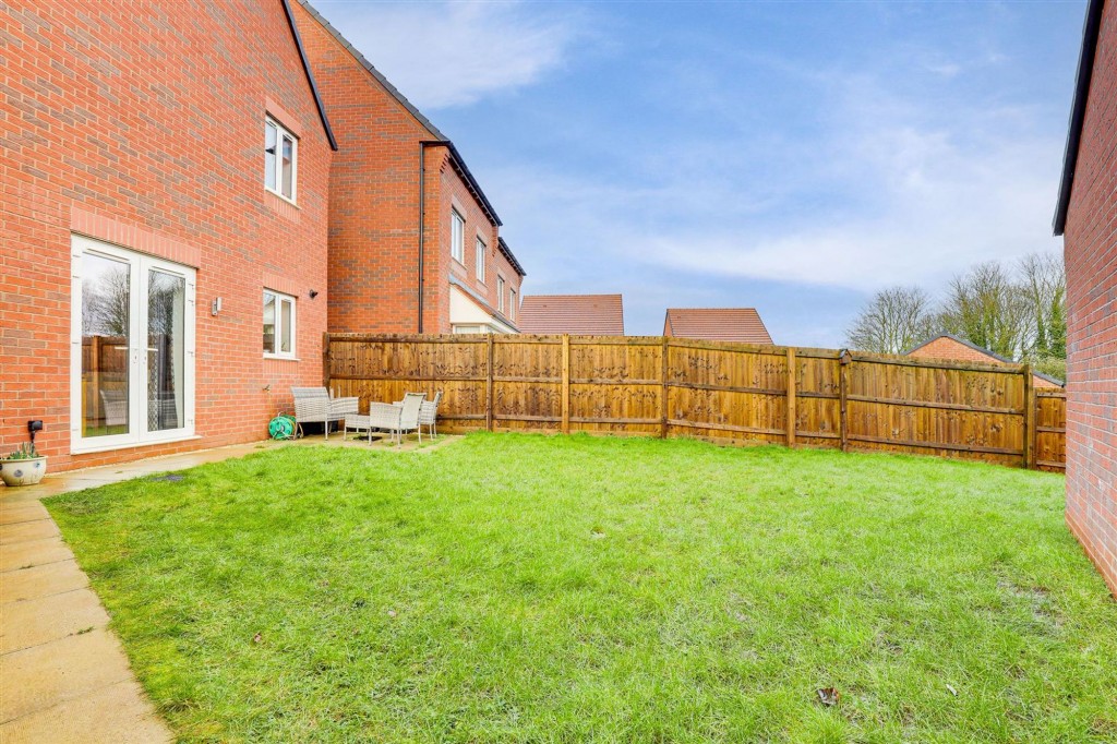 Hanover Court, Hucknall, NG15