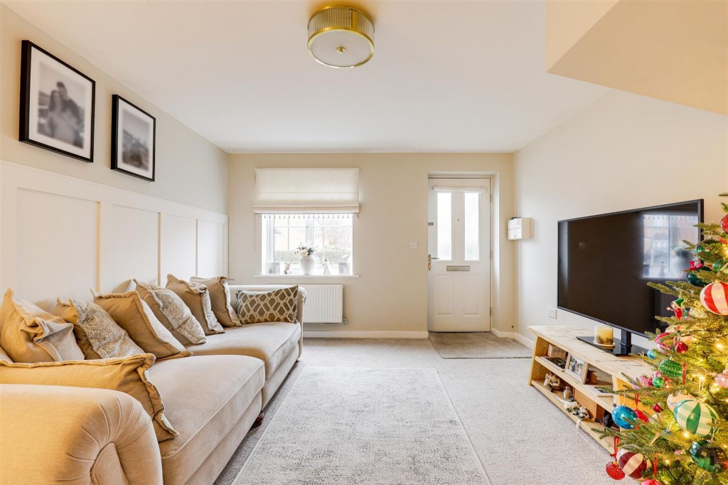 Lovesey Avenue, Hucknall, NG15