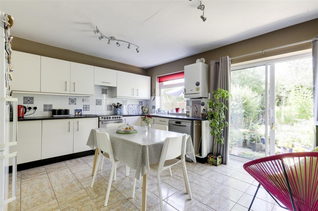 Skithorne Rise, Lowdham, NG14