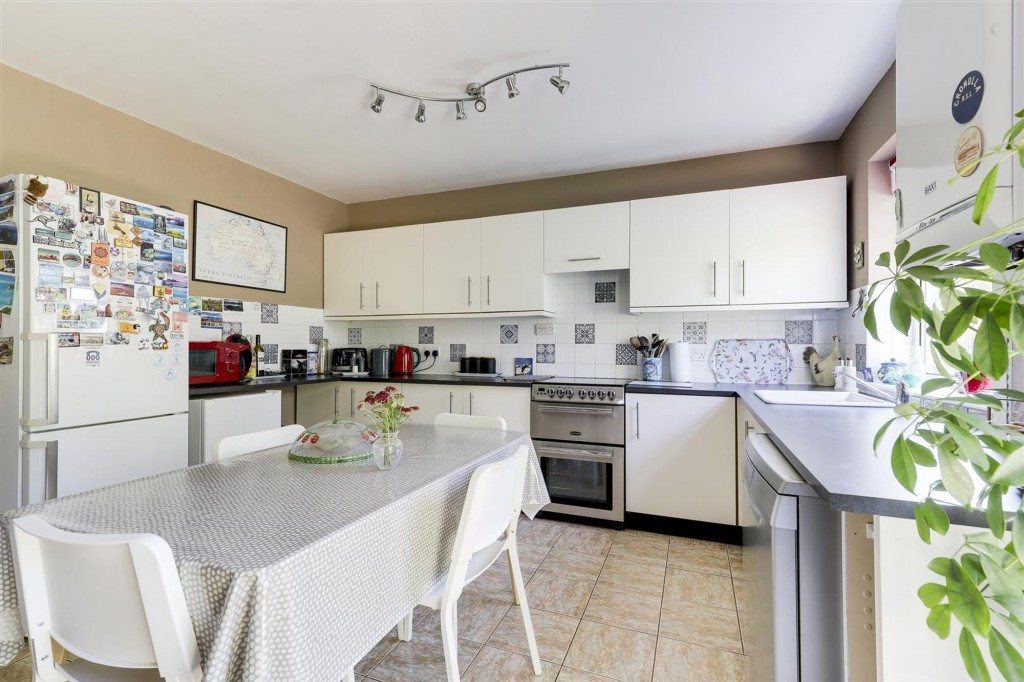 Skithorne Rise, Lowdham, NG14