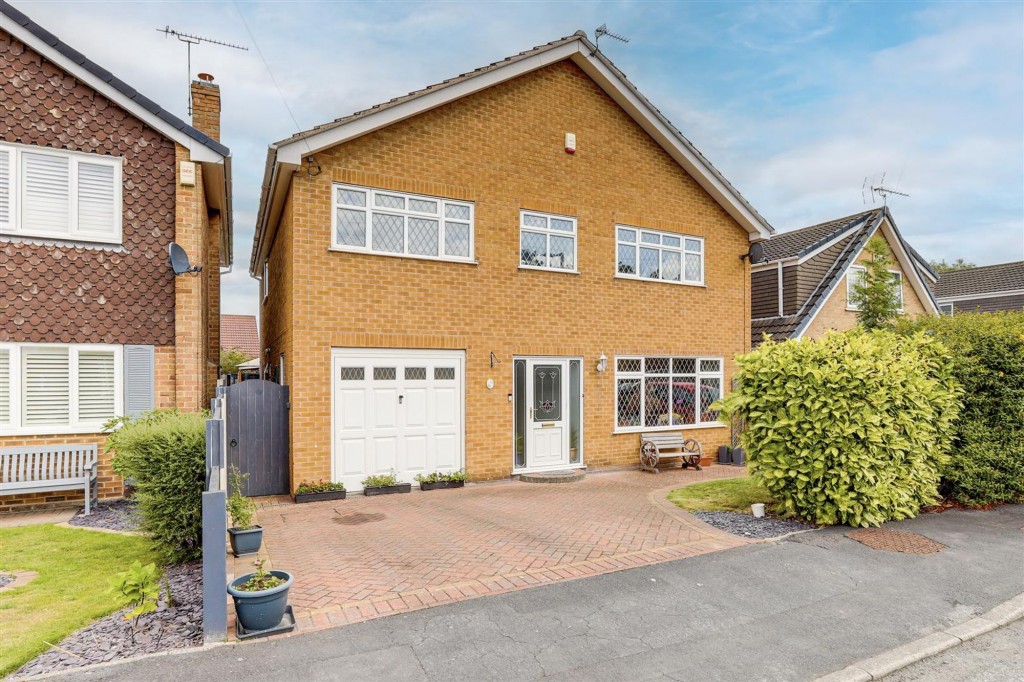 Oakfield Drive, Sandiacre, NG10