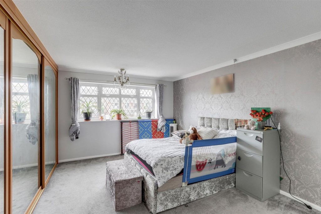 Oakfield Drive, Sandiacre, NG10