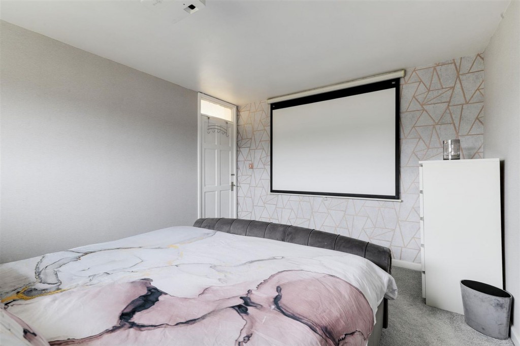 Danes Close, Arnold, NG5