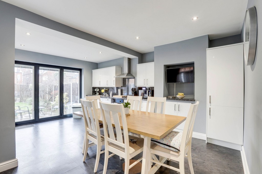 Cedar Avenue, Long Eaton, NG10