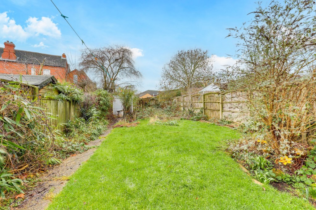 St. Johns Crescent, Hucknall, NG15