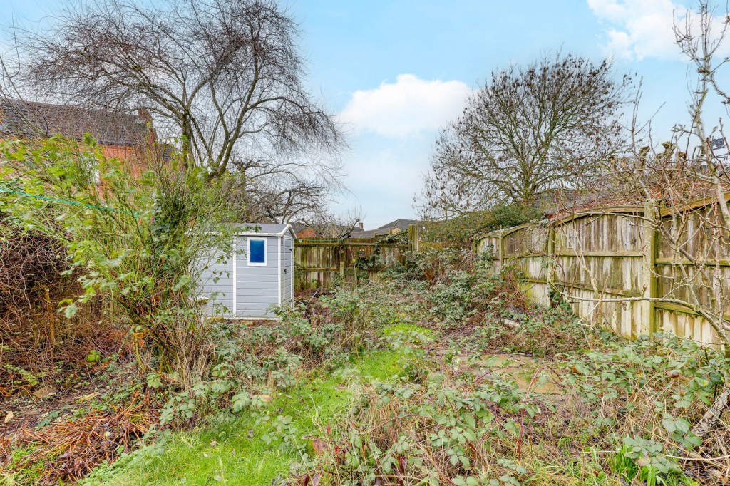 St. Johns Crescent, Hucknall, NG15