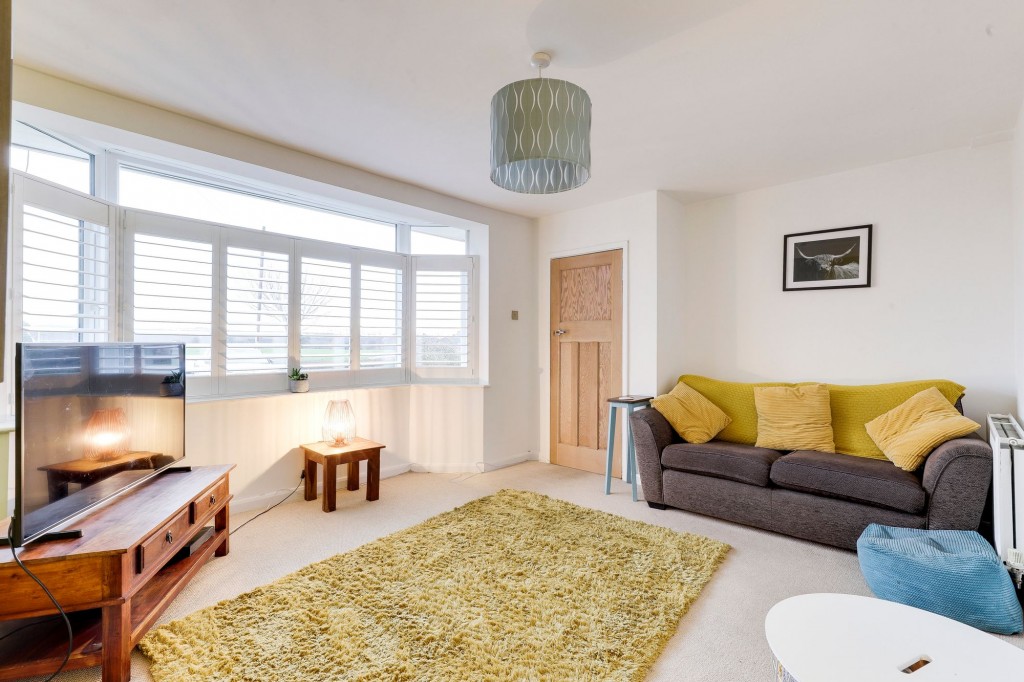 St. Johns Crescent, Hucknall, NG15