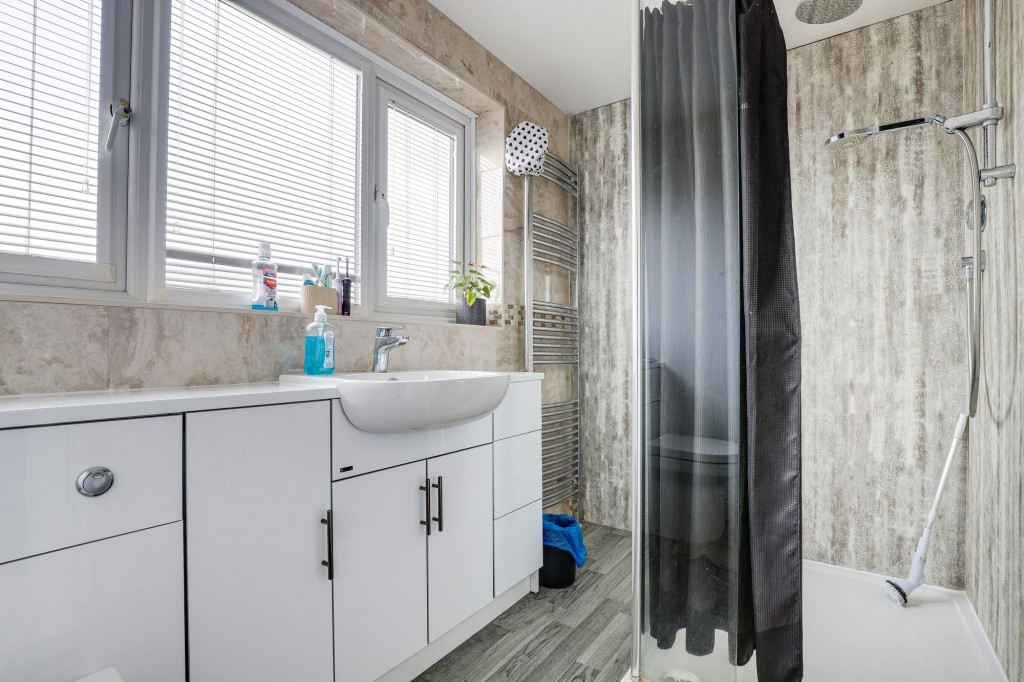 Portree Drive, Nottingham, NG5