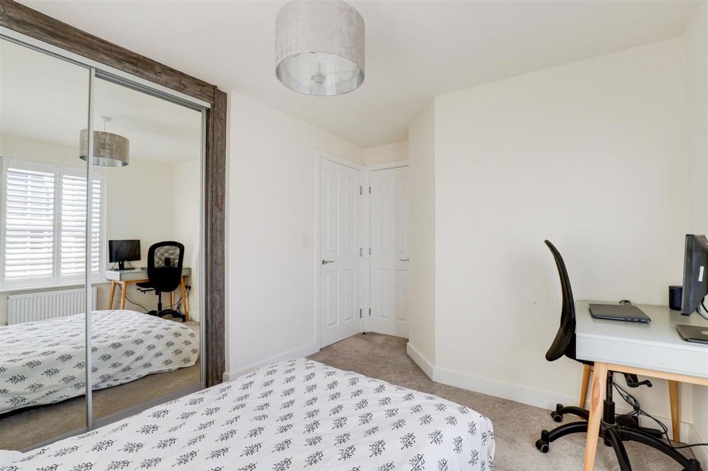 Booth Avenue, Nottingham, NG3