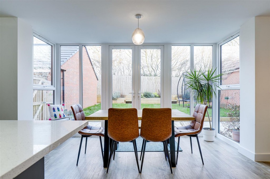 Booth Avenue, Nottingham, NG3