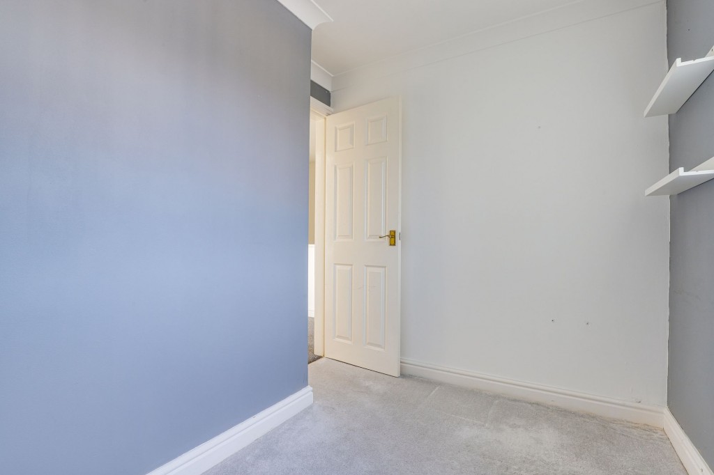 Danes Close, Arnold, NG5