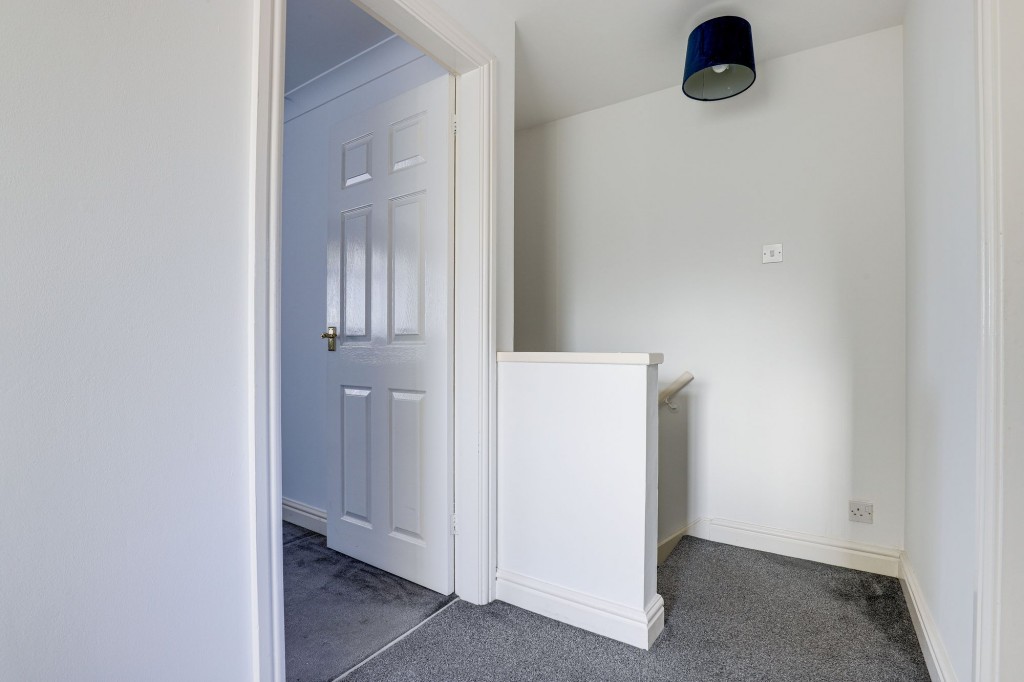 Danes Close, Arnold, NG5