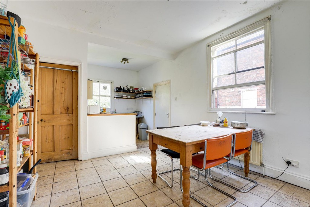 Trent Boulevard, West Bridgford, NG2