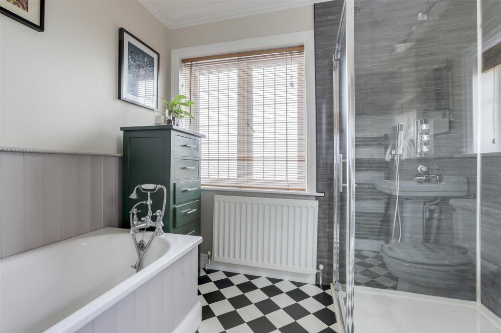 Whyburn Lane, Hucknall, NG15