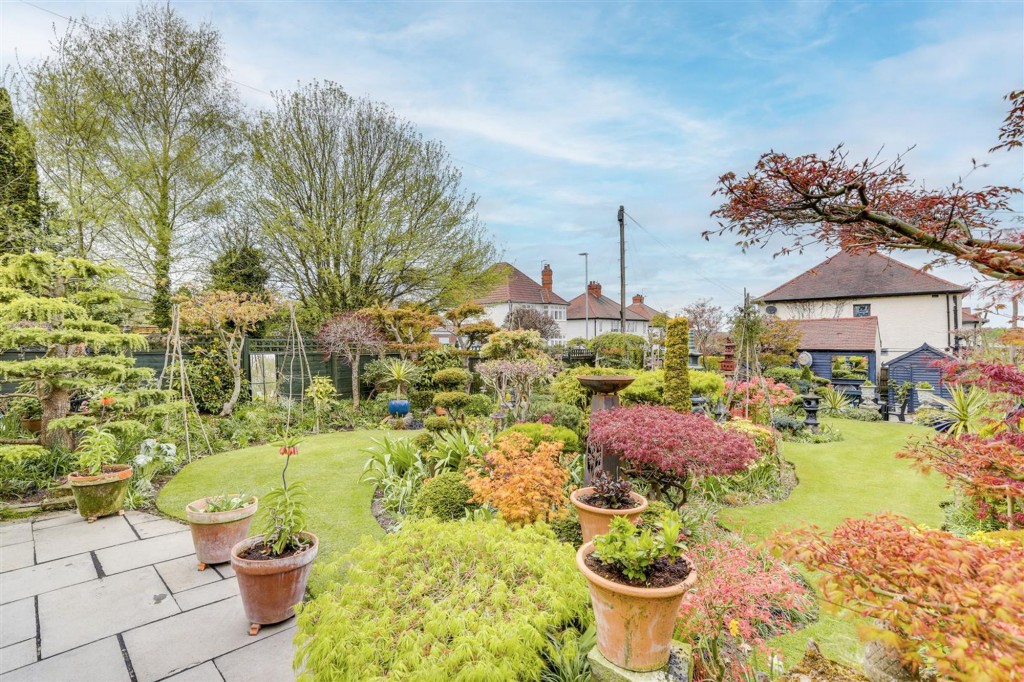 Whyburn Lane, Hucknall, NG15