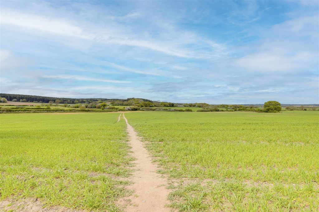 Whyburn Lane, Hucknall, NG15