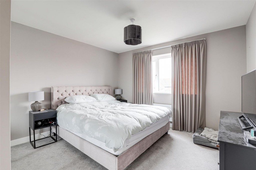Lavinia Crescent, Edwalton, NG12