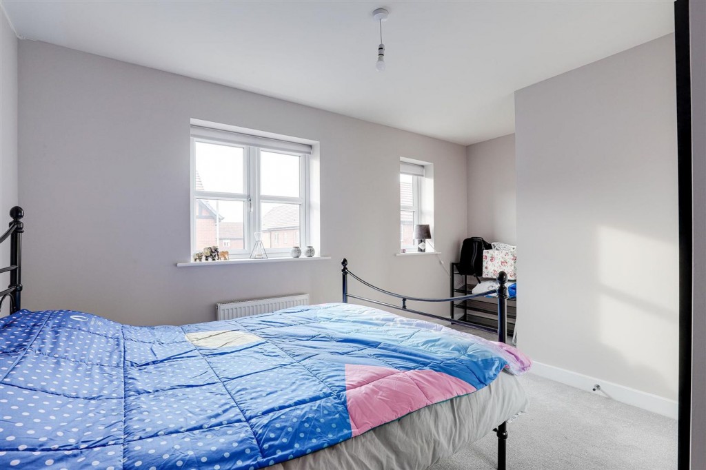 Lavinia Crescent, Edwalton, NG12